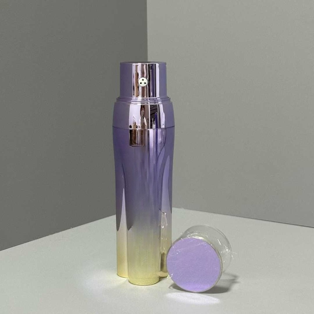 The Ordinary Serum Hyaluronic Acid - C.R.x.TRIPLE SERUM RETINOL 50ML パフューム