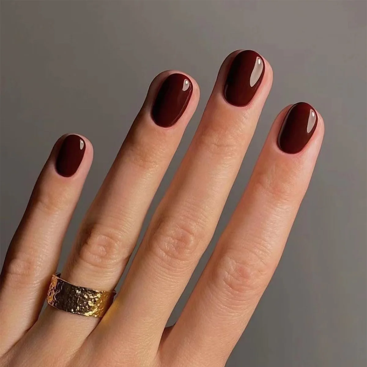 Nail Art Fake - 取り外し可能な偽の爪,24個,正方形と円形の短い爪,光沢のある,暗い,取り外し可能な,着用可能,秋と冬