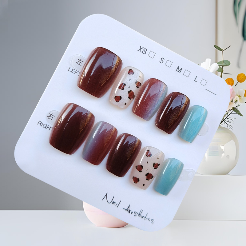 10 個秋冬新スタイルブルーブラウンコントラストカラーネイル - Nail Art Fake のレビューと価格