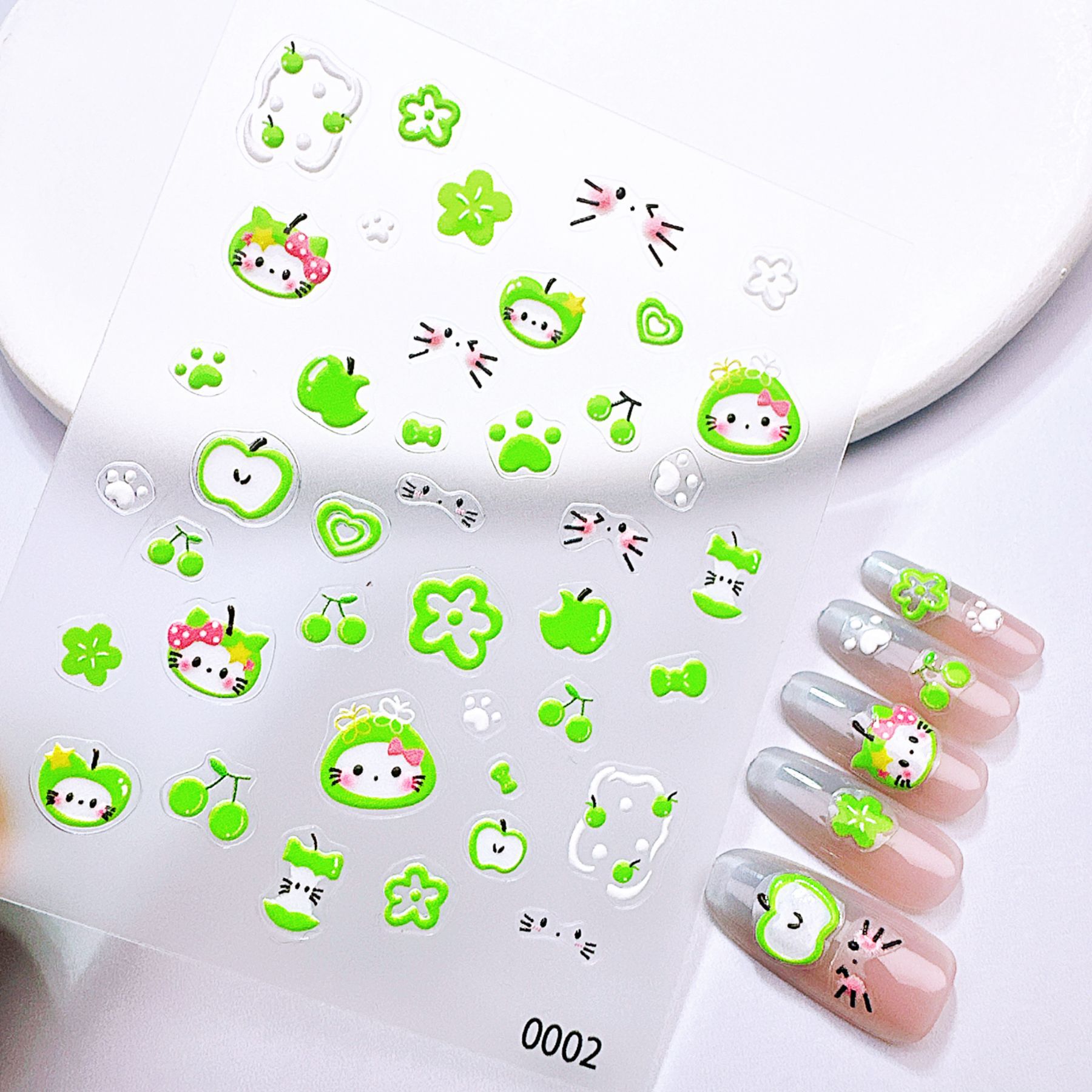 1 個グリーン & レッドアップルキティネイルステッカー - - Nail Art Red Cherry のレビューと価格